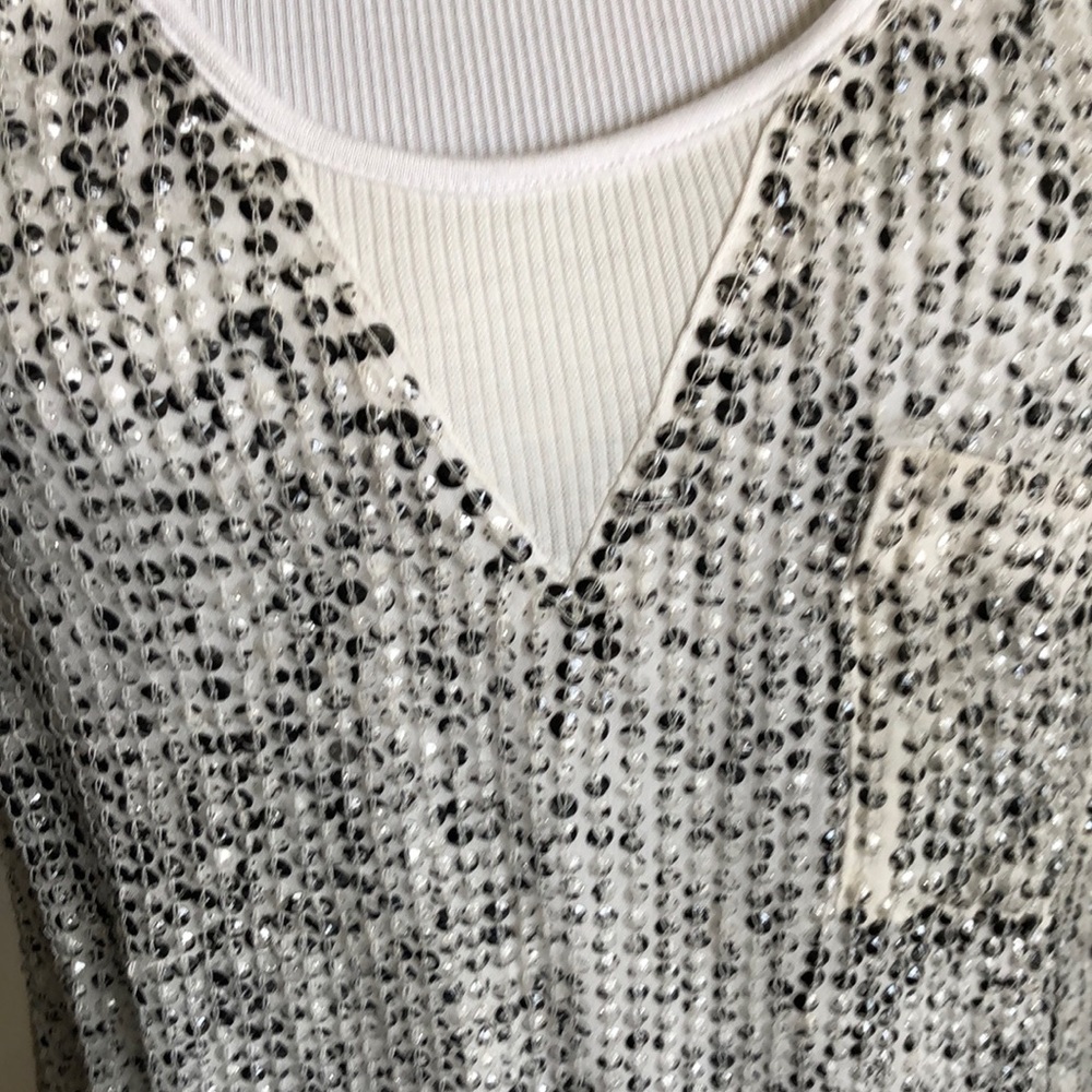 MLV Sequined Top - Picture 7 of 8